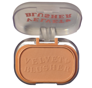 نمای نزدیک رژگونه کاریته ۰۲